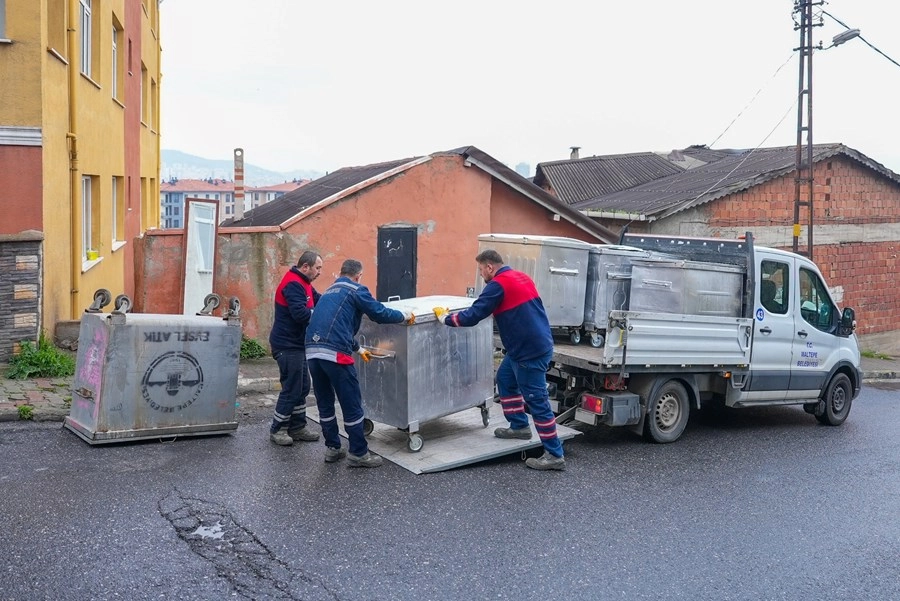 Maltepe Belediyesi 2024'te Çöp Konteynerlerini Onararak Büyük Tasarruf Sağladı