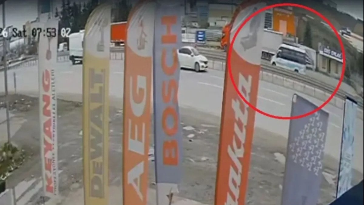 Ankara'da Üst Geçit Kazası: 5 Can Kaybı, 14 Yaralı