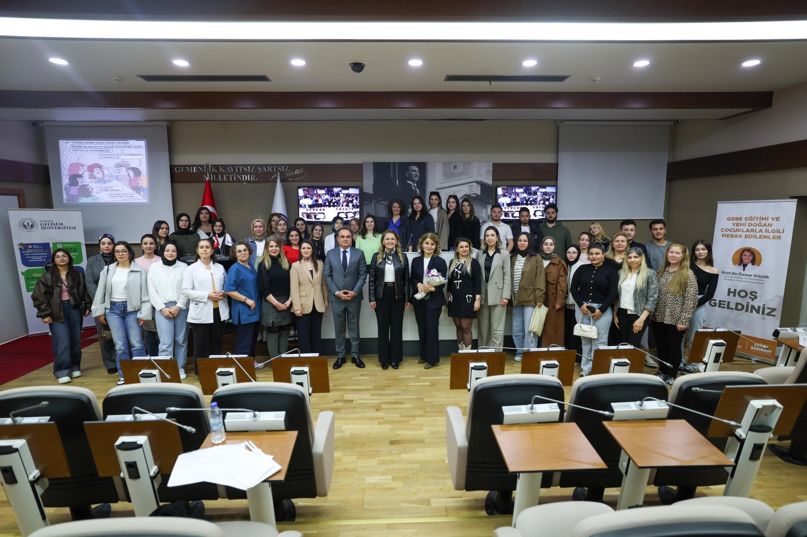 Bakırköy'de Anne Adaylarına Sağlıklı Gebelik Eğitimi: 100'lerce Katılımcı