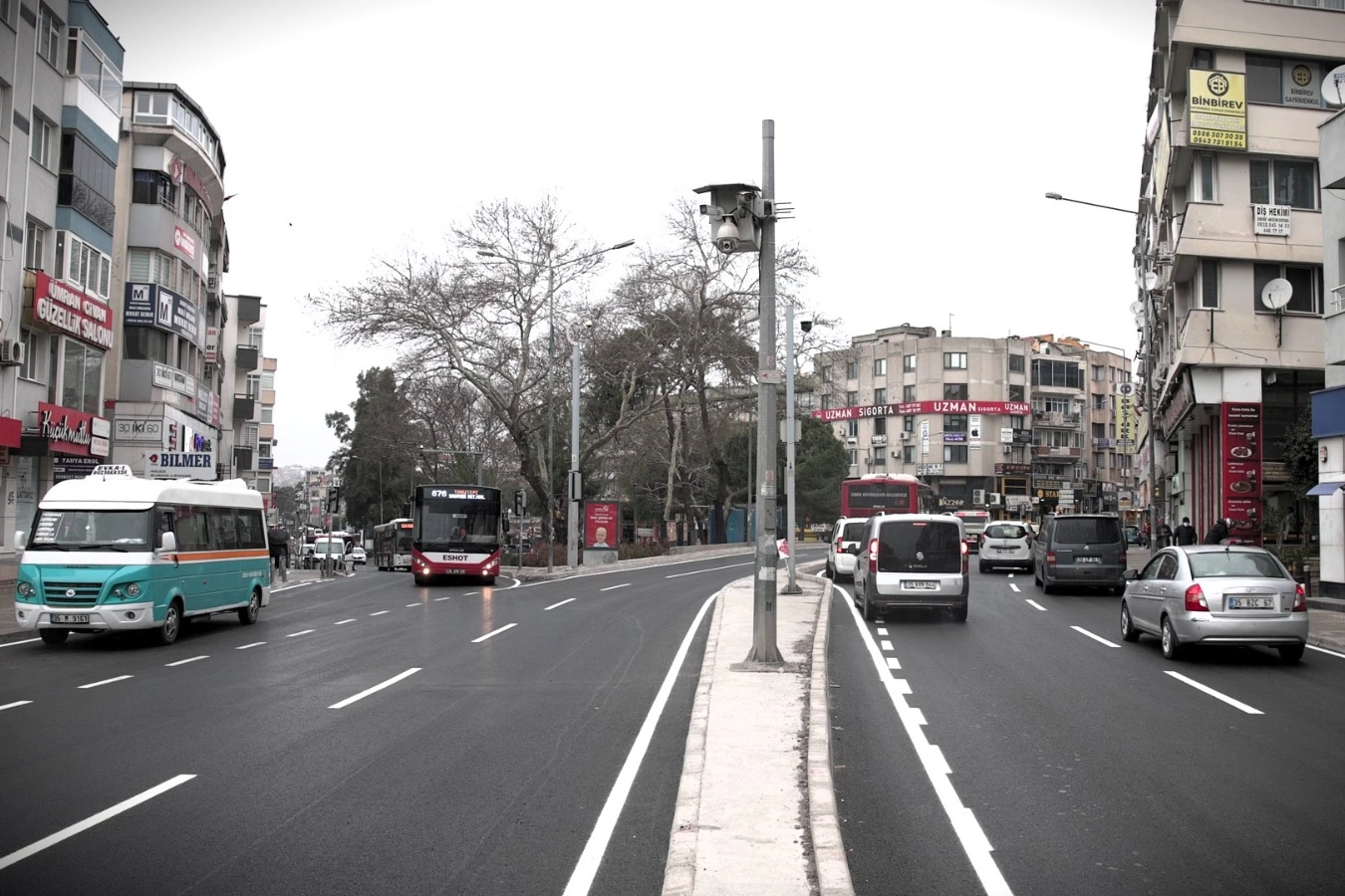 Buca'da Yol Yenileme Hamlesi: 2 Cadde Modern Görünüme Kavuştu