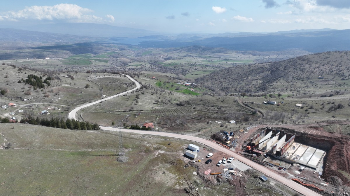 Çubuk-2 Barajı'na Koyunbaba'dan Günlük 100 Bin Metreküp Su Takviyesi