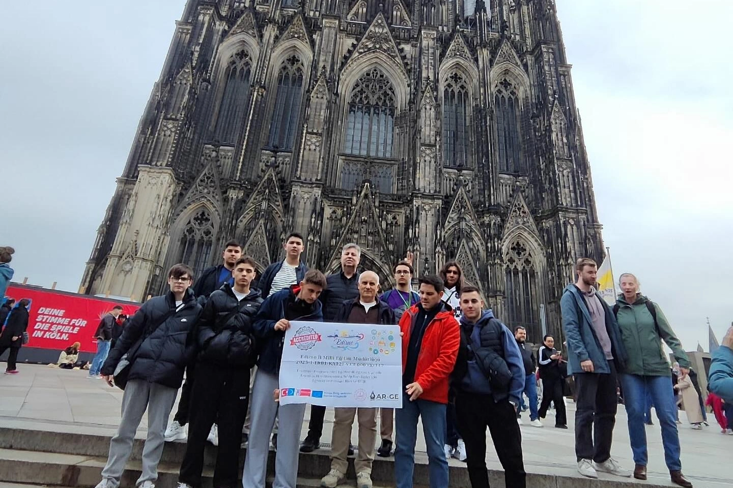 Keşanlı Öğrenciler Almanya'da Staj Yaparak Mesleki Becerilerini Geliştiriyor