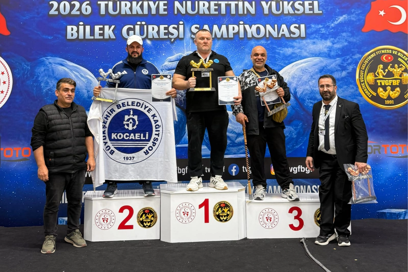 Kağıtspor 3 Farklı Branşta 15 Madalya ile Türkiye'yi Gururlandırdı