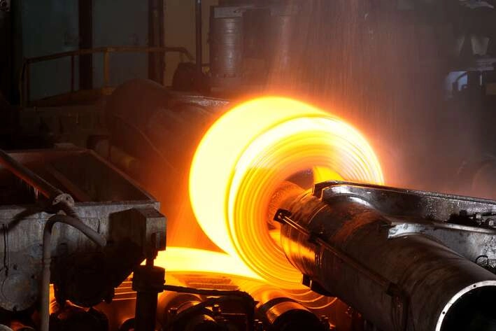 Şubat 2026'da Sanayi Üretimi Yıllık %2,6 Arttı: İmalat %3,3 Yükseldi