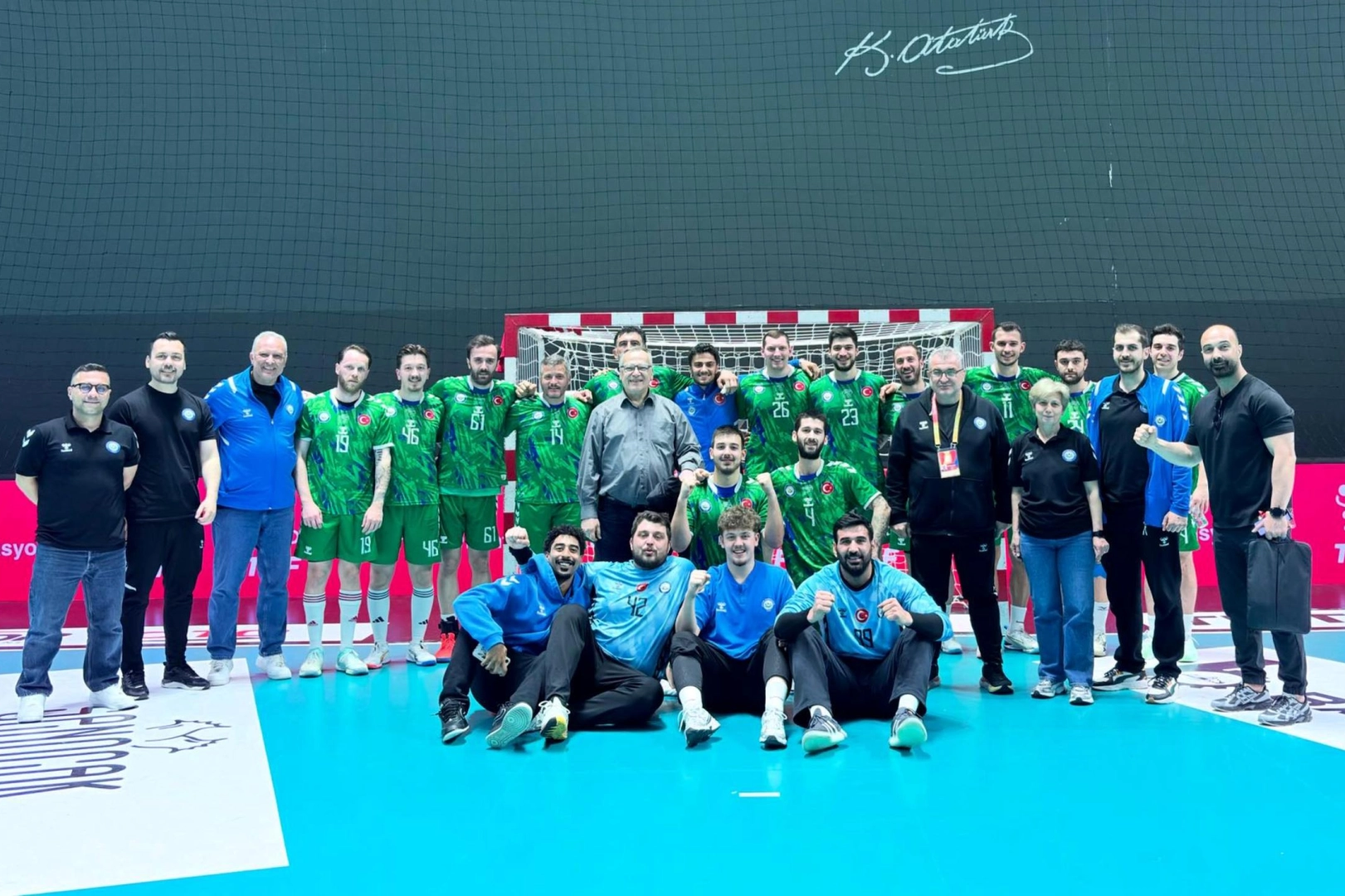 Nilüfer Belediyespor, Spor Toto'yu 33-25 Yenerek Play-Off'ta 3. Galibiyetini Aldı