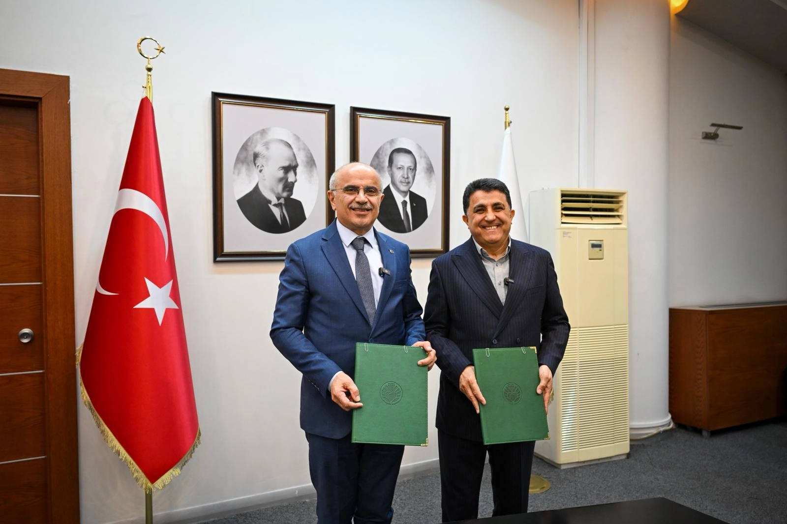 Yazıhan'a Hayırsever Tanrıverdi'den Sosyal Tesis ve Taziye Evi Müjdesi