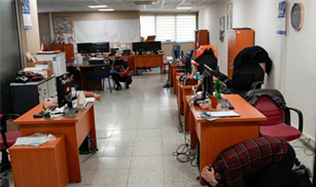 İzmir'de 6.9 Büyüklüğünde Deprem Senaryosuyla Gerçeğe Yakın Tatbikat