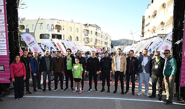 AKRA Gran Fondo'da 578 Sporcu 98 ve 48 Km'lik Parkurlarda Yarıştı