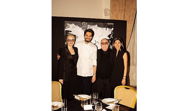 EMA Kolektif'in 22. Artful Dining'inde Güven Kıraç'ın Distopya'sı Menüye İlham Oldu