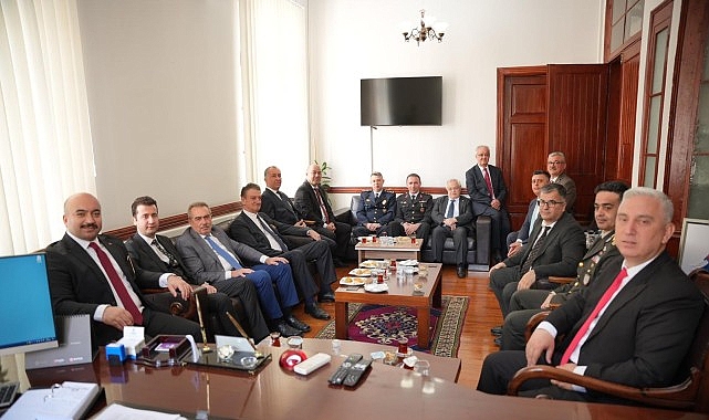 Atatürk'ün Bergama Ziyaretinin 92. Yılında Törenlerle Anıldı