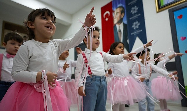 Aydın'da Çocuklar 23 Nisan'ı Gelişim Merkezlerinde Kutladı