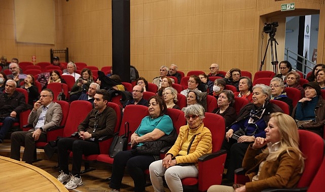 Bakırköy'de Köy Enstitüleri Konuşuldu: Prof. Dr. Gümüşoğlu'ndan Günümüze Işık Tutan Analiz