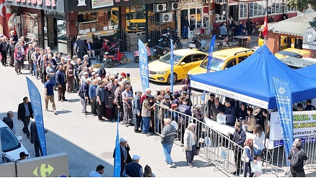 Aydın'da Ata Tohumlarından 6 Çeşit Fide Bozdoğan'da Dağıtıldı