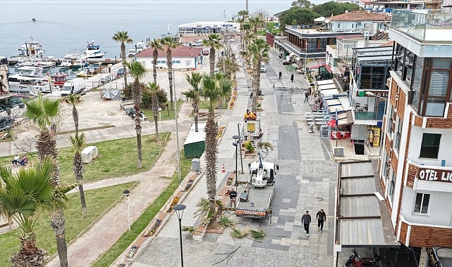 Didim Turizme Çiçeklerle Hazır: Çerçioğlu Öncülüğünde Altınkum Süslendi