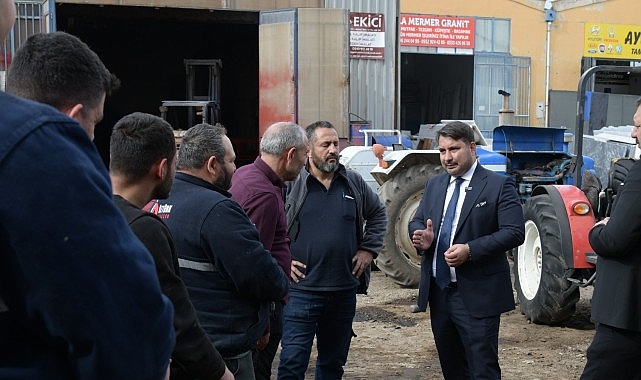 Başkan Çırpanoğlu Güvenç ve Sanayi'de Asfalt Çalışmalarını Yerinde Denetledi