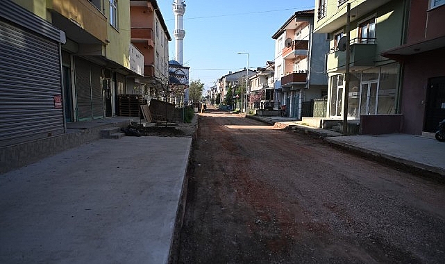Kartepe'de 18 Bin Metre Altyapı Tamamlanıyor: Başkan Kocaman Sahada