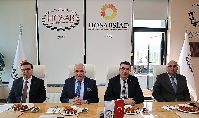 Nilüfer'de Sanayicilerle Ortak Akıl Toplantısı: Şadi Özdemir Sorunları Dinledi