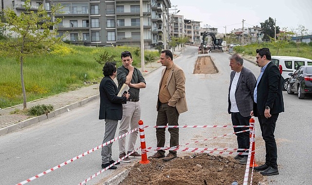 Bornova'da Varyant Yola Orta Refüj: Trafik Güvenliği ve Düzensiz Parklanma Çözümü