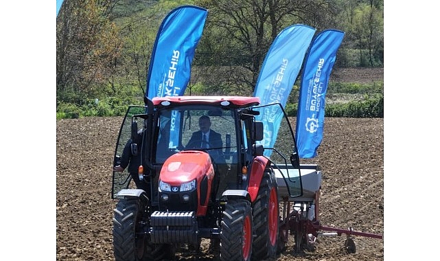 Kocaeli Büyükşehir'den çiftçiye 27 milyonluk tohum desteği: 32 bin dekar alan ekilecek