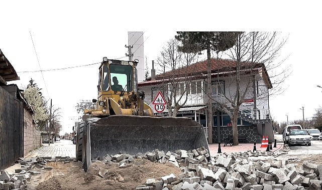 Çumra'da 4 Mahallede Yol Altyapı Çalışmaları Hızla İlerliyor