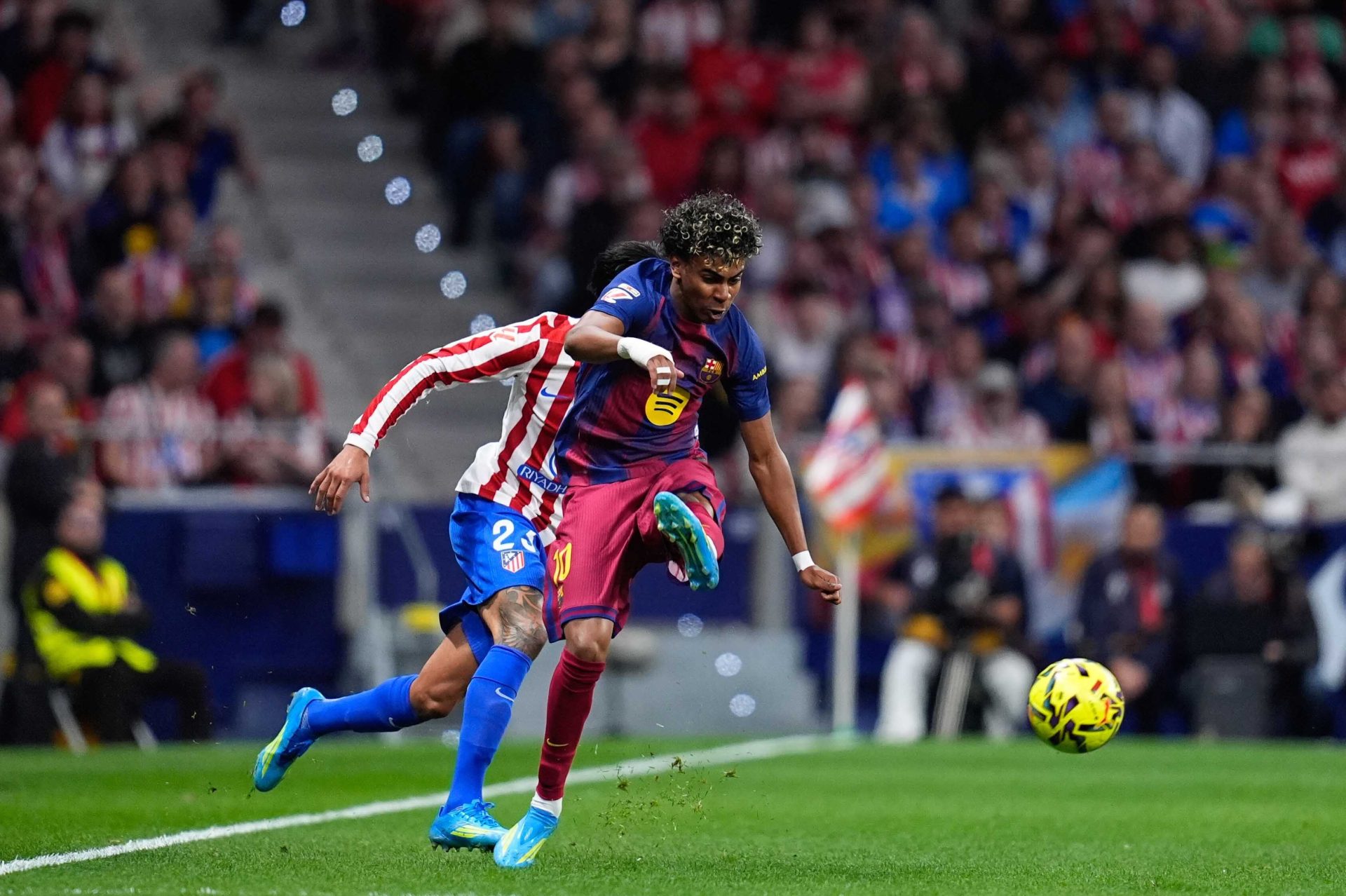 Barcelona Atletico Madrid'i 2-1 Yendi, LaLiga'da Farkı 7 Puana Çıkardı