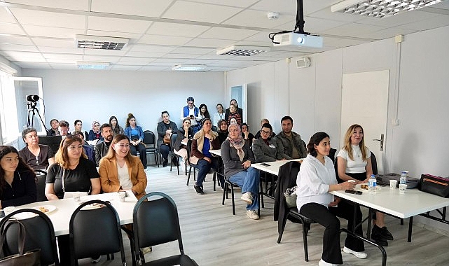 Didim'de Anne Adaylarına Özel Eğitim: Doğuma Hazırlık Programı Yoğun İlgi Gördü