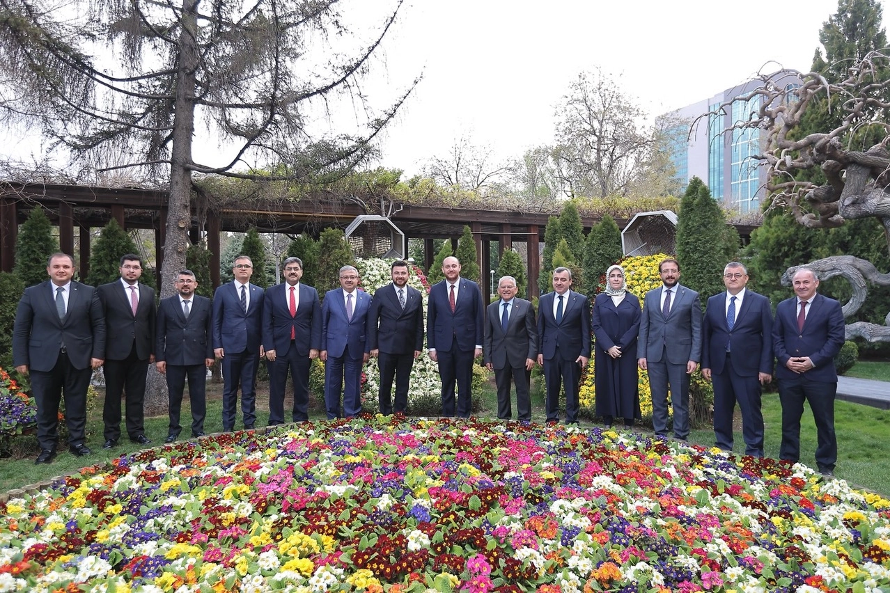 Kayseri'de Siyasi Buluşma: Büyükkılıç ve Büyükgümüş'ten Güç Birliği Vurgusu