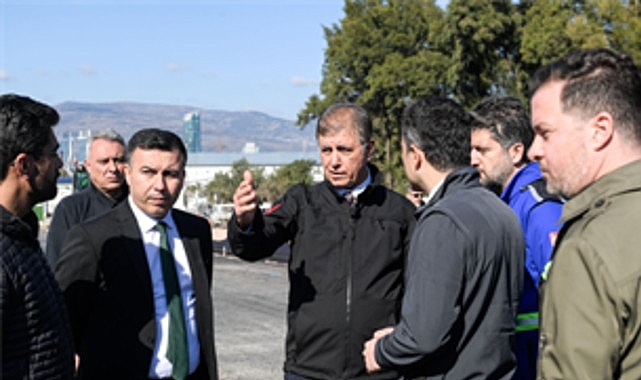 İzmir'de Gaziler Caddesi'ne 154 Araçlık Ücretsiz Otopark ve Yol Yenilemesi