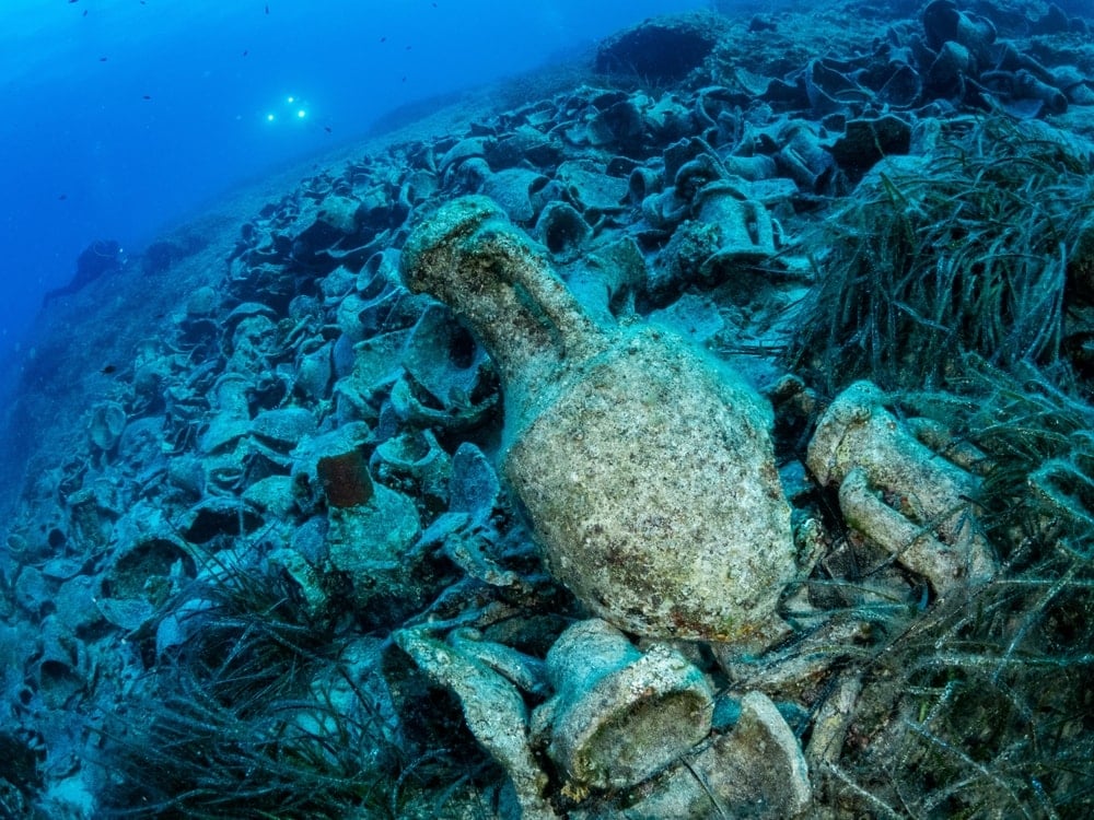 Fransa'da 2.500 Metre Derinde 500 Yıllık Gemi Batığı Keşfedildi