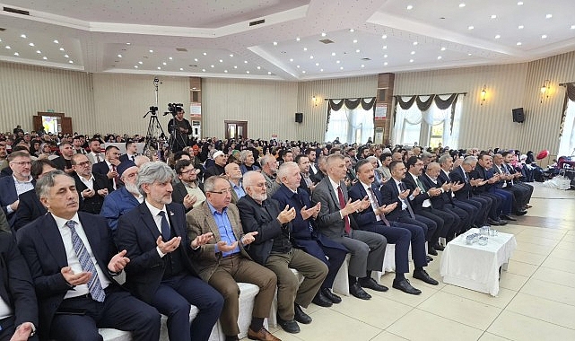 Gölcük'te 41 Genç Hafız İcazet Aldı: Törene Vali ve Protokol Katıldı