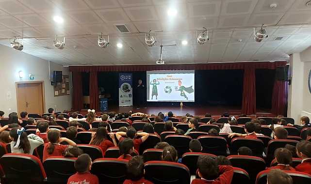 Gölcük'te 100'den Fazla Öğrenciye Sıfır Atık Eğitimi Verildi