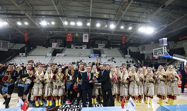 Manisa Büyükşehir Belediyespor Halk Oyunlarında 3 Altın Madalya Kazandı