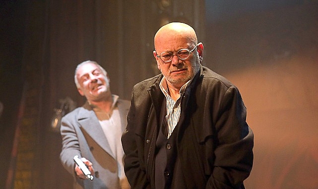 İBB Şehir Tiyatroları'nda 8-12 Nisan'da 13 Oyun Seyirciyle Buluşuyor