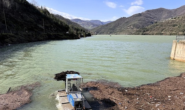 Kocaeli'de Yuvacık Barajı'ndan 125 Metreküp Atık Temizlendi