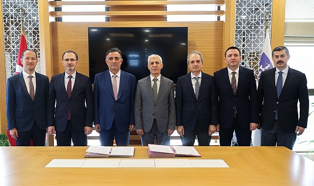 İSU ve GTÜ Su Kayıplarını Akıllı Teknolojiyle Azaltacak: Protokol İmzalandı