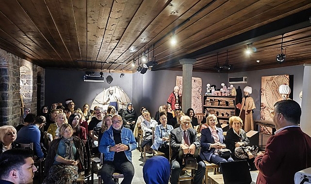 İzmir'de Öğretmenler 4 Farklı Akademi ile Mesleki Gelişime Katıldı