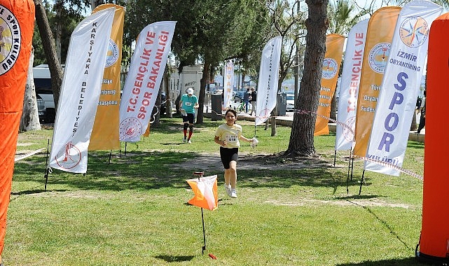 Karşıyaka'da 180 Çocuk Oryantiringle 23 Nisan'ı Kutladı: 120 Sporcu Yarıştı