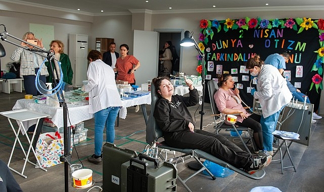 Karşıyaka'da 50 Engelli Bireye Ücretsiz Ağız ve Diş Sağlığı Taraması