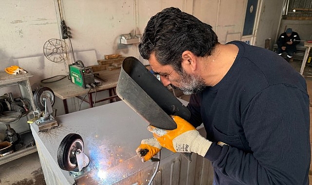 Kartepe'de 500 Çöp Konteyneri Modernize Edilerek Yeniden Hizmete Alındı