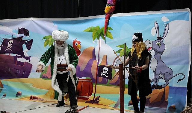 Kartepe'de Çocuklar Nasrettin Hoca ile Eğlenerek Öğrendi