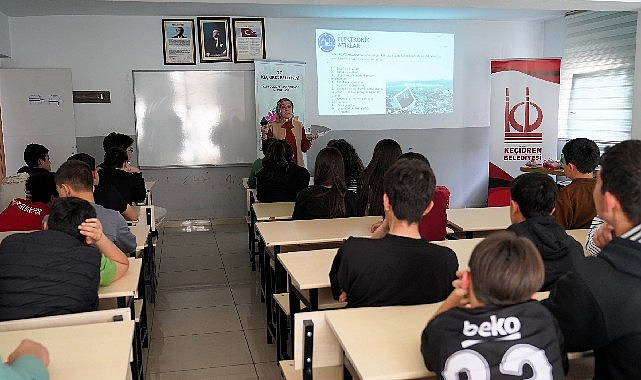 Keçiören'de 7 Merkezde Öğrencilere Sıfır Atık Eğitimi Verildi