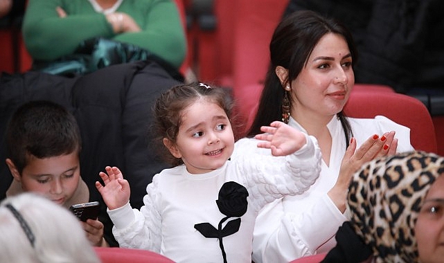 Keçiören'de Türk Sanat Müziği Konseri Sanatseverleri Bir Araya Getirdi