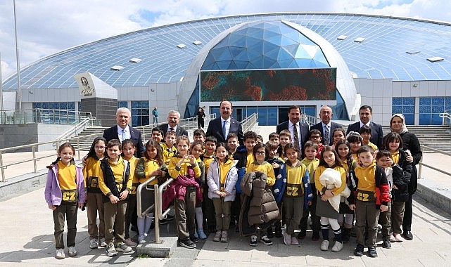 Konya Protokolü, TÜBİTAK Destekli İlk Bilim Merkezi'nde Öğrencilerle Buluştu