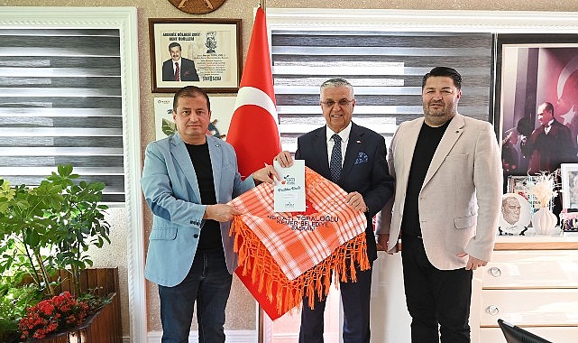 Kumluca Meclis Üyeleri Kemer'de: Tarım Festivali Daveti ve Yörük Poşu Hediyesi