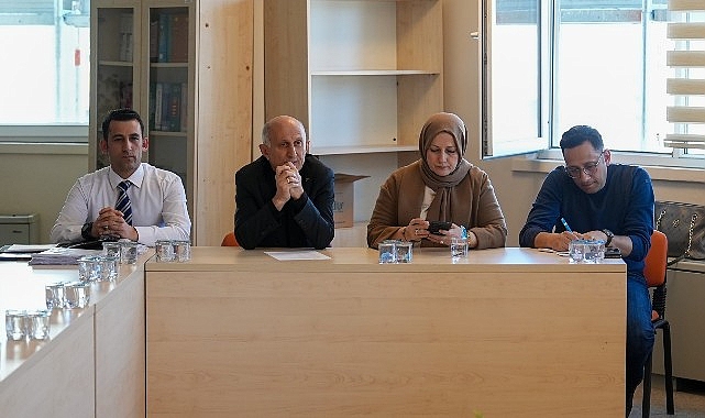 Maltepe'de Muhtarlar ve Belediye Yetkilileri Mahalle Sorunlarını Masaya Yatırdı