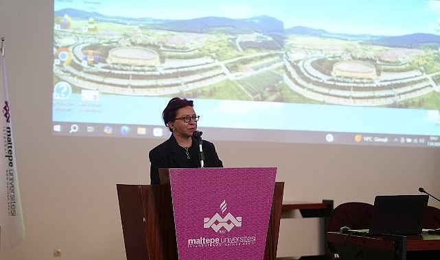 Maltepe'de Kadınlar Moda Tasarımı Eğitimiyle Mesleki Becerilerini Geliştiriyor