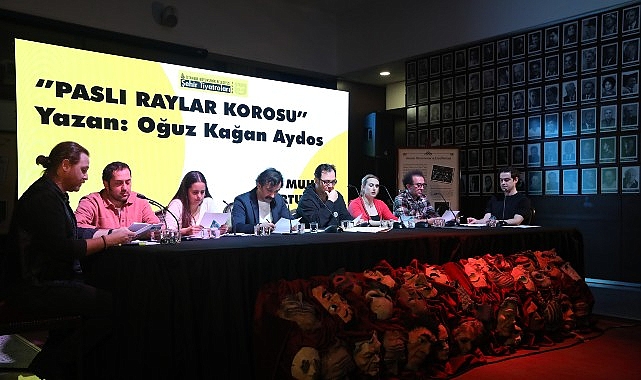 Muhsin Ertuğrul Okumaları'nda 'Paslı Raylar Korosu' Seyirci Rekoru Kırdı