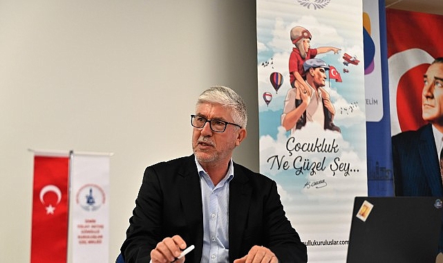 Bornova'da 300 STK ve Muhtarlar İş Birliği İçin Buluştu