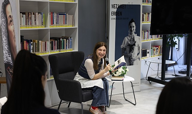 Nezaket Erden, Sennur Sezer Şiirleriyle Öğrenciler ve İşçilerle Buluştu