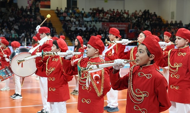 Nilüfer'de 20 Bin Öğrenci 24. Uluslararası Spor Şenlikleri'nde Buluştu